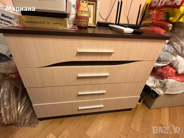 Продавам спалня комплект