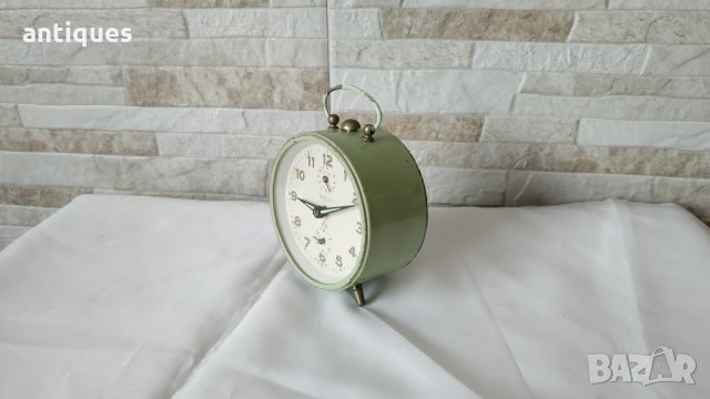 Стар часовник / будилник - PETER - Made in Germany - 1970г., снимка 4 - Антикварни и старинни предмети - 35652195