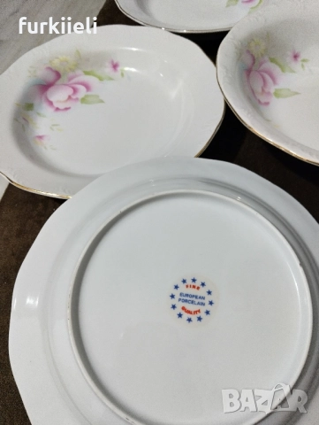 Български порцелан със златен кант , снимка 2 - Сервизи - 52354436