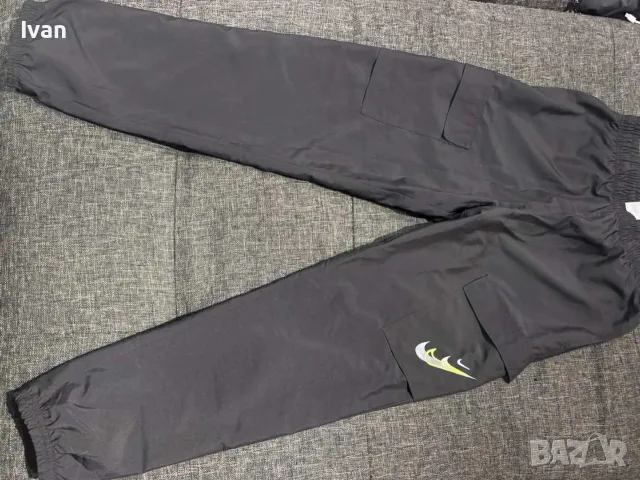 черен Nike карго панталон 