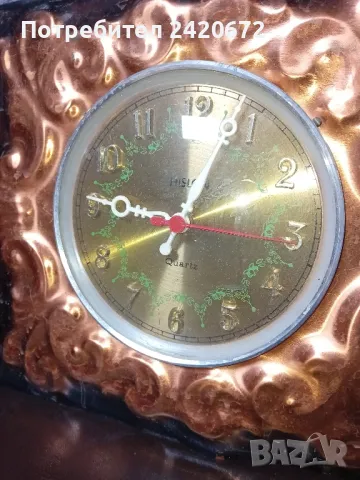стенен  часовник  кована мед, снимка 1