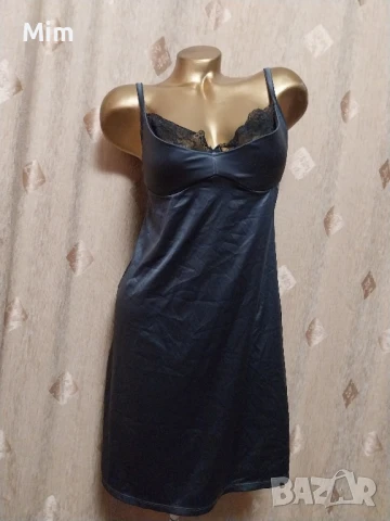  85 С Сатенена, моделираща рокля в оловно сиво, снимка 2 - Корсети, бюстиета, топове - 50855997