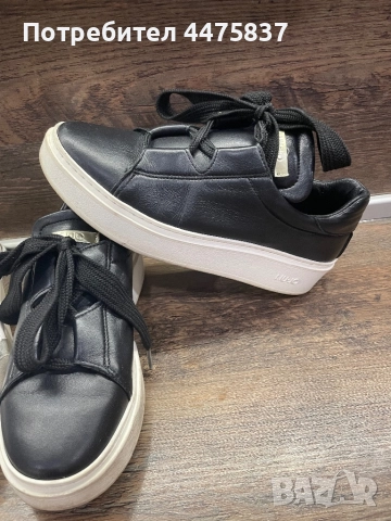 Дамски сникърси Liu Jo, снимка 3 - Маратонки - 52509275