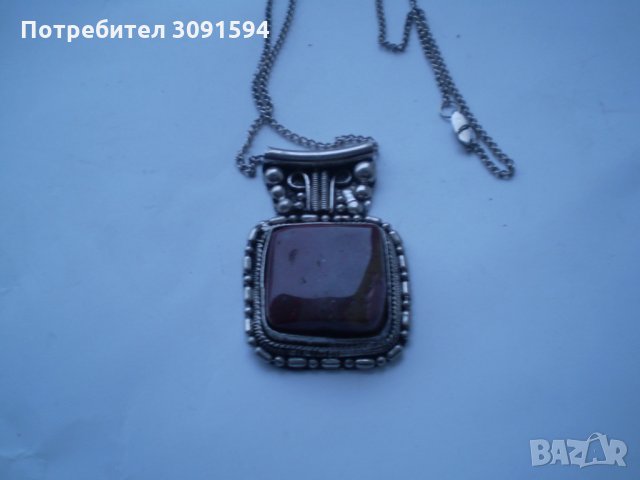 Винтидж медальон бял  метал с ахат, снимка 5 - Антикварни и старинни предмети - 34895299