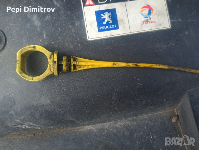 Пръчка ,щека за масло Пежо 407  за Peugeot 407 2004 година