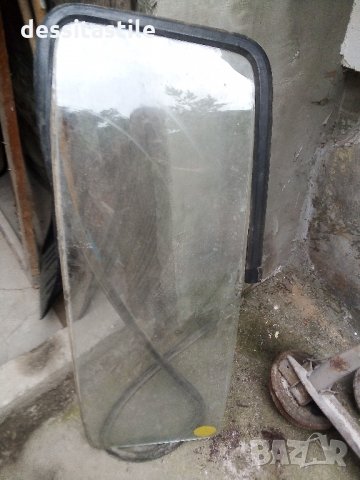 Стъкла за ТРАБАНТ, снимка 9 - Части - 29108422