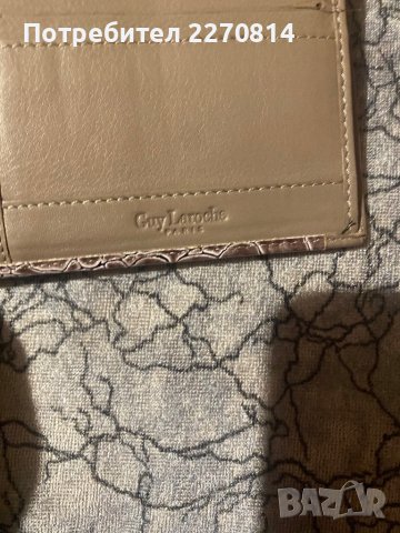 Портфейл cut Laroche, снимка 7 - Портфейли, портмонета - 39722432