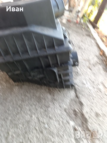 Кутия за въздушен филтър за Форд Транзит 2002г-2.0TDCI, снимка 2 - Части - 51334247