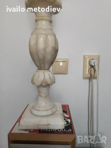 Мраморна Лампа, снимка 6 - Настолни лампи - 49629629
