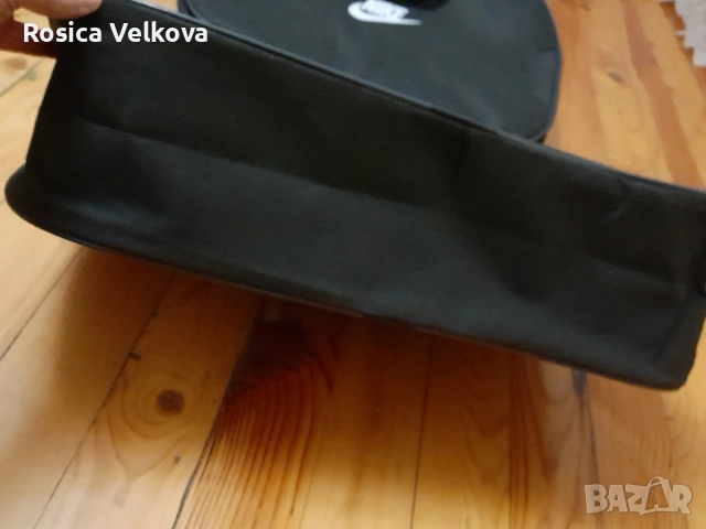 Сак NIKE  Намаление , снимка 8 - Сакове - 52379565