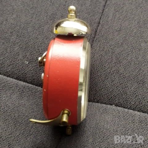 Съветски часовник Слава, снимка 3 - Антикварни и старинни предмети - 51786641