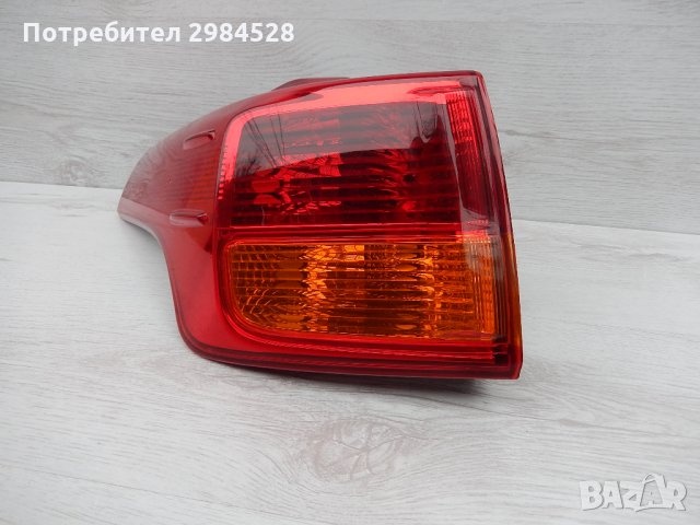 Ляв стоп Toyota Rav 4, снимка 2 - Части - 31870118