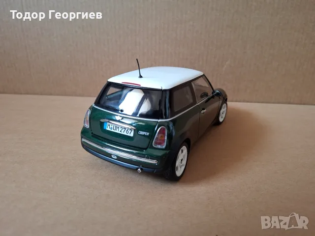 Mini Cooper 2001 на Kyosho 1:18, снимка 6 - Колекции - 55966797