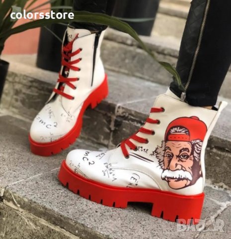 Равни боти - бяло с червено - A110