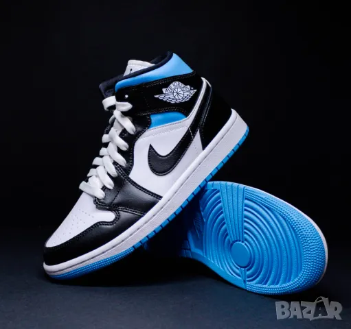  Air Jordan 1 Mid „Black University Blue  номер 40 ,5 оригинални маратонки 