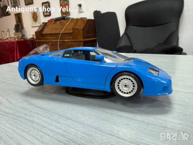 Колекционерски модел Burago 1/18 №7996 