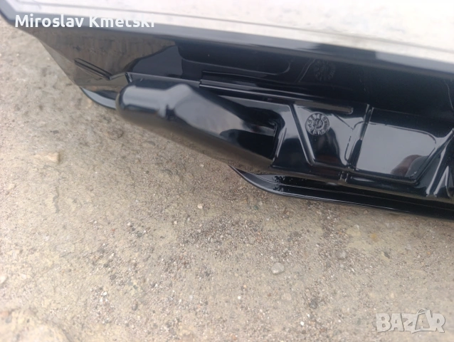 ново ляво стъкло за пасат б8 , снимка 3 - Части - 54199616