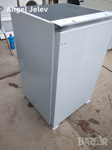 малък охладител, снимка 3 - Хладилници - 42841220