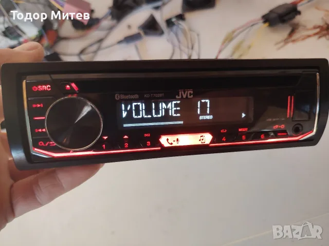 JVC KD - T702BT, снимка 2 - Радиокасетофони, транзистори - 56155384