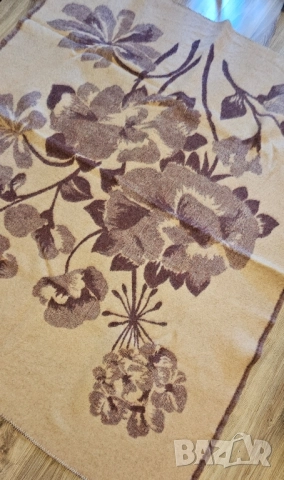 Ново вълнено одеало 190/160, снимка 14 - Олекотени завивки и одеяла - 51785960