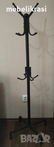 Закачалка стояща-метална.Налична! 