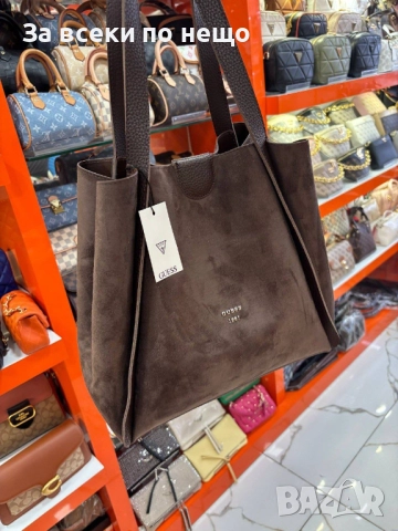 Guess Дамска Чанта Гес - Налични Различни Цветове Код E1049, снимка 4 - Чанти - 52172587