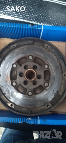 Демпферен маховик audi a4b6 1,8t, снимка 3 - Автомобили и джипове - 38885170