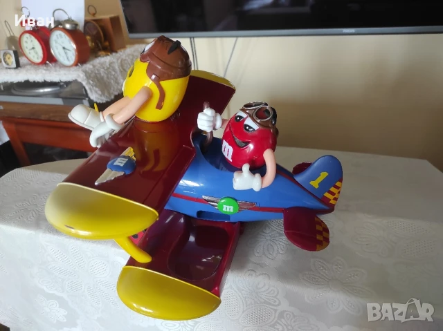 рекламна играчка самолет М&М, снимка 6 - Колекции - 50503336