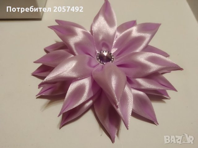 Сатенени цветя 10 см, снимка 2 - Изкуствени цветя - 29116388