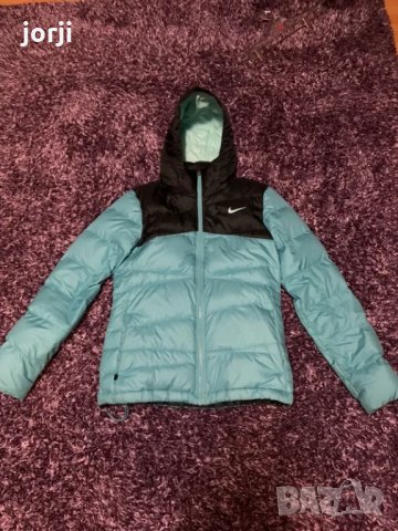 Оригинално зимно яке Nike с гъши пух