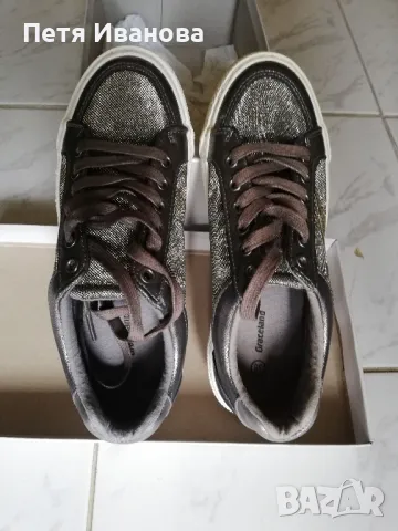 различни модели спортни обувки , снимка 5 - Дамски ежедневни обувки - 49701020