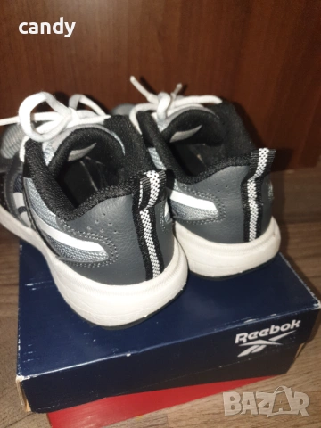 Маратонки Reebok , снимка 2 - Детски маратонки - 53922485