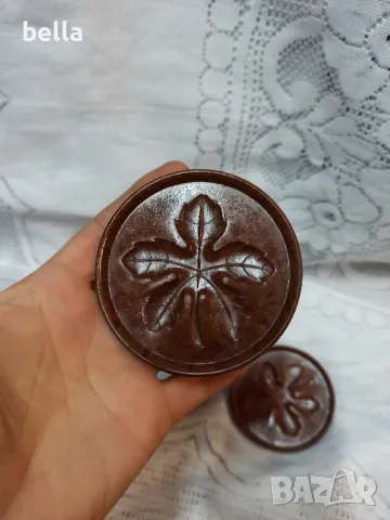 СТАРИ БАКЕЛИТЕНИ ПОСТАВКИ ЗА ЧАШИ, снимка 4 - Антикварни и старинни предмети - 47944884