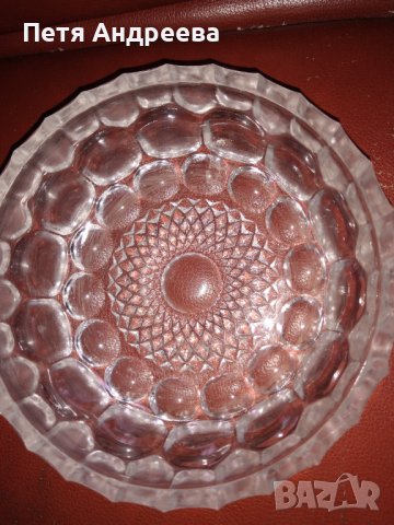 Купа от оловно стъкло