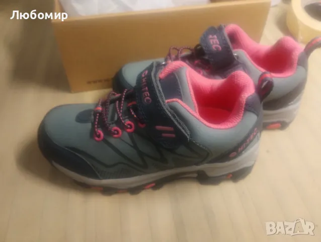 Hi-Tec Blackout ниски ботуши Dark Forest/India Ink/Pink

29 номер , снимка 10 - Детски боти и ботуши - 48720282