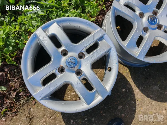Оригинални джанти Nissan r16, снимка 2 - Гуми и джанти - 49818059
