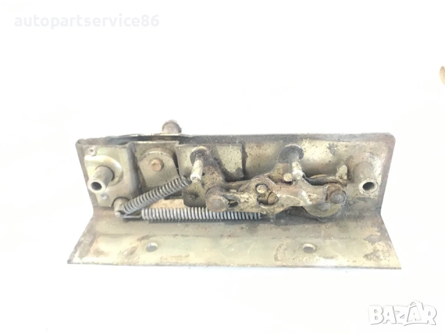 Дръжка за заключване задна врата за Mercedes Sprinter (1995-2005) 9017400135, снимка 2 - Части - 54149283