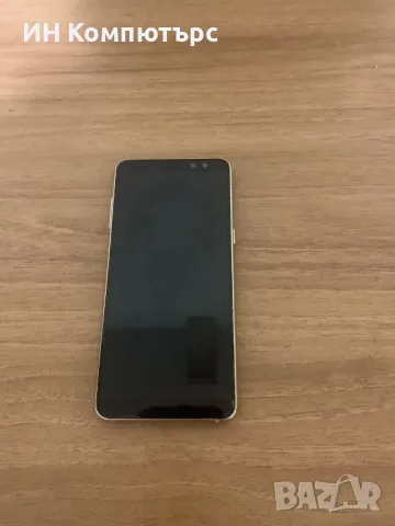 Продавам Samsung A8 за части