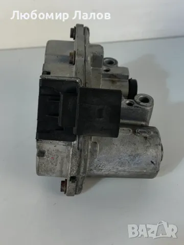 Моторче вихрови клапи AudiA4,A5,A6,A8,Q5,Q7 Vw Phaeton Touareg 2.7 3.0 4.2 (06-17)г. 059129086L, снимка 5 - Части - 49846772