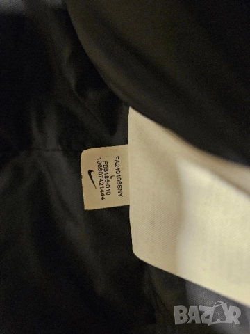 Яке Nike оригинално, снимка 5 - Якета - 52345559