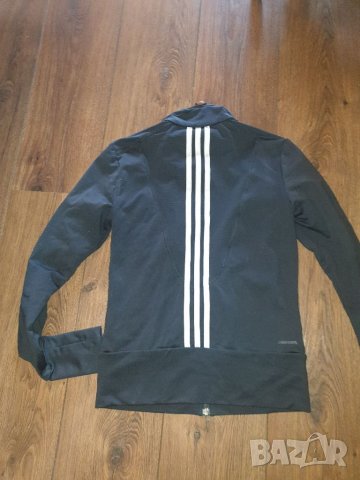 Adidas горнище, снимка 2 - Спортни екипи - 29287817