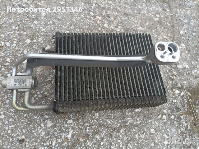 радиатор парно BMW E65