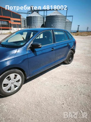 Лек автомобил Skoda Rapid, снимка 2 - Автомобили и джипове - 56128855