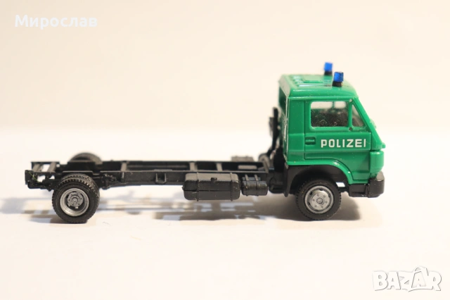 BREKINA??? H0 1/87 MAN POLICE ПОЛИЦИЯ КОЛИЧКА МОДЕЛ, снимка 4 - Колекции - 53017447