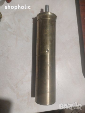 Мелничка за кафе,подправки и други,месингова