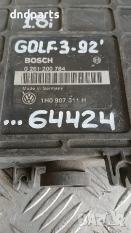 Компютър VW Golf 3 1.8i 1992 1H0907311H 0261200784 Volkswagen Golf III (1991-1997), снимка 2 - Части - 56135022