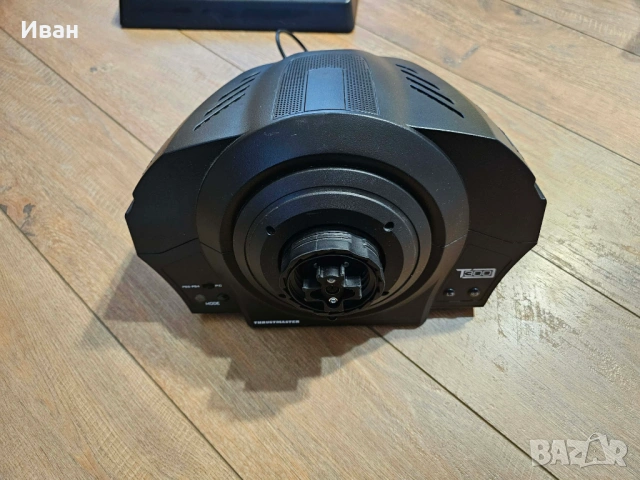 Волан Thrustmaster T300 RS GT Edition, снимка 4 - Аксесоари - 53208950