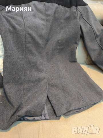 Мъжко палто, снимка 2 - Палта - 54017476