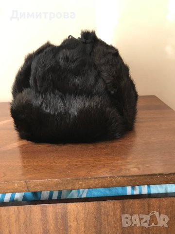 Детска кожена шапка с естествен косъм - тип ушанка