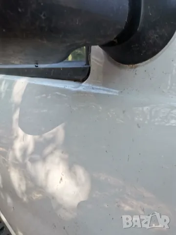 Предна дясна врата Дачия Дъстър 2010-2018г, снимка 10 - Части - 47476549